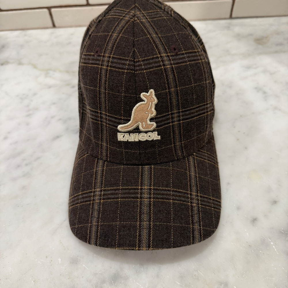 Kangol Mens Brown Plaid Flexfit Baseball Cap Hat S/M Suedette Undervisor